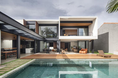 Casa GA / Esquadra Arquitetos