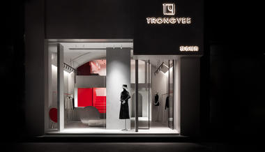 TRONGYEE Boutique 品牌集合店 / 艾克建筑设计
