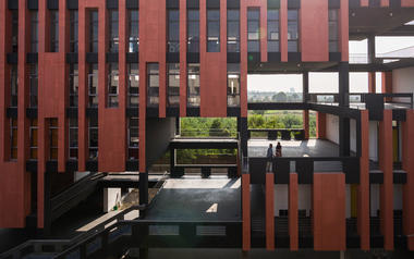 Gallery of School of Architecture, Crescent University / architectureRED  - 1