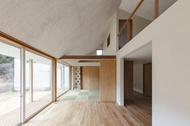 House As A Continuation Of Memory / Ogawa Nishikori Architects