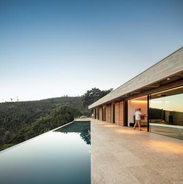 Gallery of House in Monchique / Pereira Miguel Arquitectos  - 1