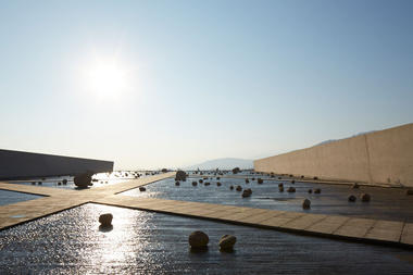 Gallery of Innovative Uses of Water in Architecture  - 2