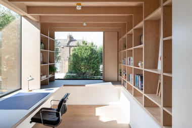Casa Lawford Road  / OEB