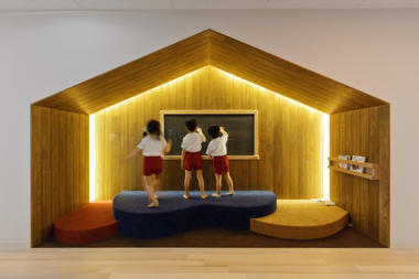 Consejos para iluminar espacios interiores para niños