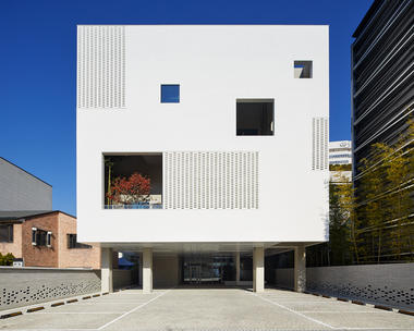 Plate-au Offices / S.E.E.D haus