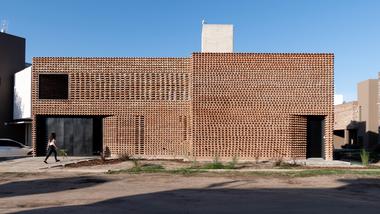 CH House / MarcuzziArch