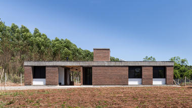 JM House / Troyano Arquitetura