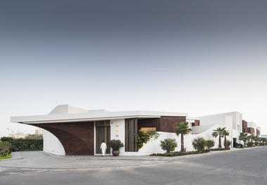 Residential M / Studio Madouh