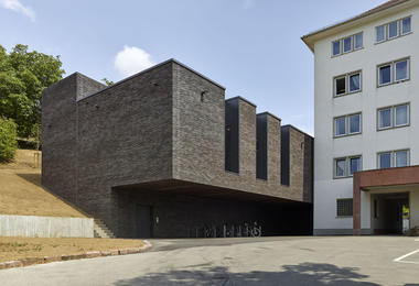 Command and Situation Centre Stuttgart Police Headquarters / Peter W. Schmidt Architekt
