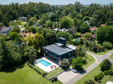 GZ House / Además arquitectura
