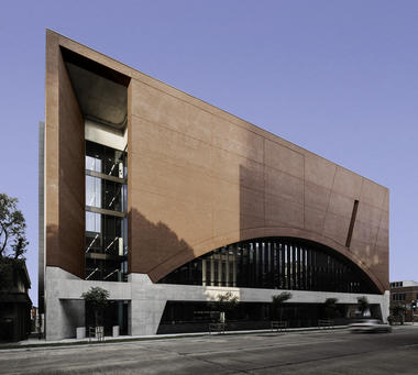 The Roc Rail Operations Centre / Jacobs + Smart Design Studio 