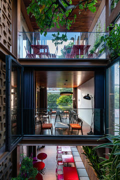 Gallery of Organic Cafe / G8A Architecture & Urban Planning + VUUV Architecture and Interior Design  - 12