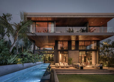 Casa do Rio / Alexis Dornier