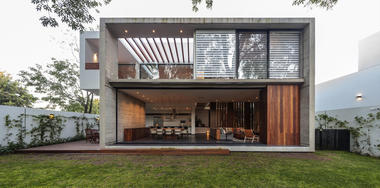 LMLTTE House / em-estudio