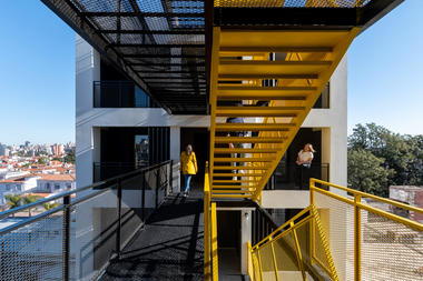 Casa 40 Building / Quaranta & Coraglio Arquitectos