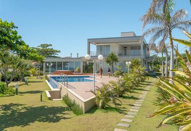 CSP House / PJV Arquitetura + MRA Arquitetura