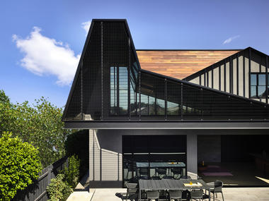 Ascot Veil House / Wolveridge Architects
