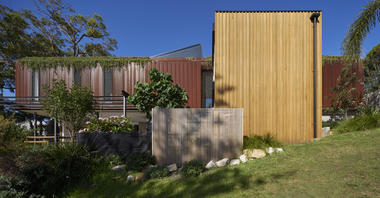 Gallery of Bundeena Beach House / Grove Architects  - 2