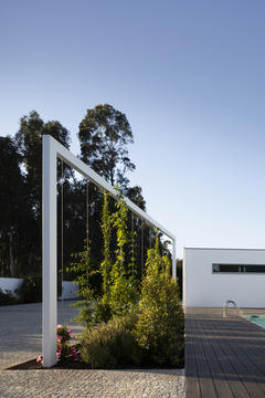 Gallery of J House / FRARI - architecture network  - 12