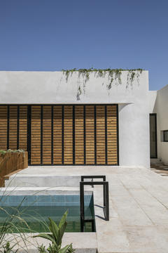 Gallery of White Villa / EZ Studio  - 2