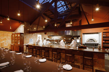 Gallery of Restaurant Maison / Atelier Tsuyoshi Tane Architects  - 4
