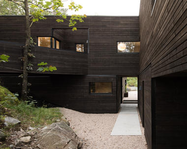 Villa Bamble  / Aslak Haanshuus Arkitekter