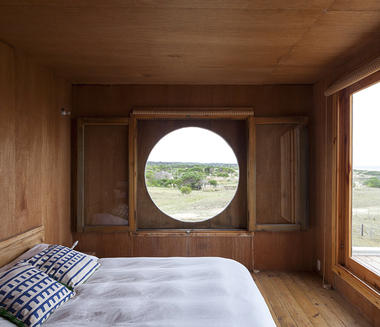 Casas de madera en Uruguay: Utilización del material en interiores y exteriores