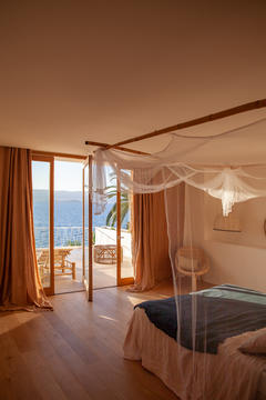 Gallery of Santa Teresa House / Amelia Tavella Architectes  - 22