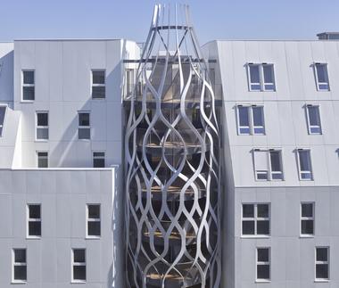 Edificio Rive Seine / TETRARC