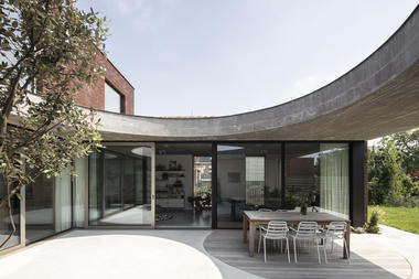 Casa AN / MADAM architectuur + Studio Maarten Tierens