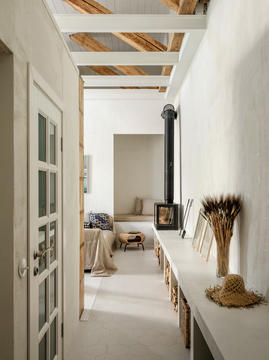 Gallery of Kalanchevskaya Apartment / buro5  - 9