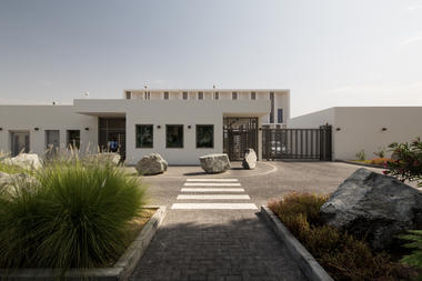 Gallery of German Embassy in Muscat / Hoehler + alSalmy  - 9