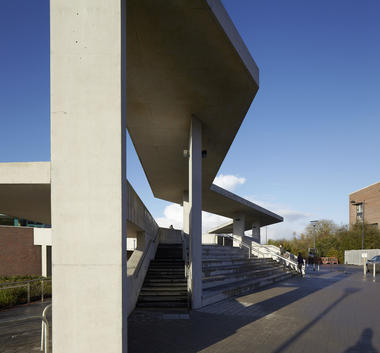 画廊 利默里克大学医学院 / Grafton Architects  - 5