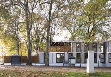 Wooden Nursery / Djuric Tardio Architectes