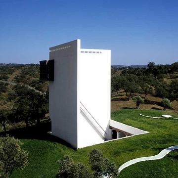 Galería de Clásicos de Arquitectura: Casa de Retiro Espiritual / Emilio Ambasz  - 4