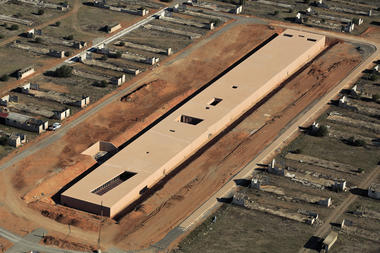 Memorial Rivesaltes / Rudy Ricciotti + Passelac & Roques
