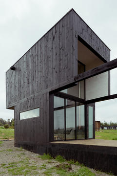 Gallery of BL 2 House - Hammer Cabin / UMWELT  - 4