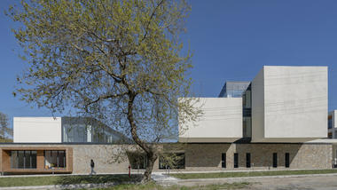 Campus da escola secundária de Gökçeada  / PAB Architects