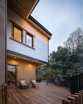 Gallery of Yiyunshangshe Hostel / JR Studio  - 10