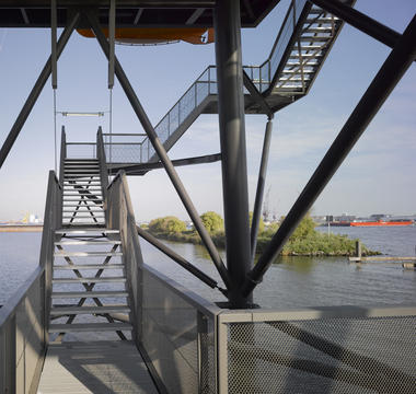 Gallery of REM Island / Concrete  - 9