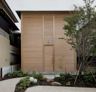 Ogimachi House / Tomoaki Uno Architects