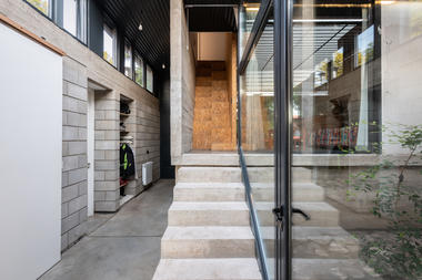 Casa Urrutia / Sol Blanc