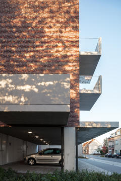 Gallery of 7 Units of Social Housing / Atelier Tom Vanhee + Luk Van Neste  - 8