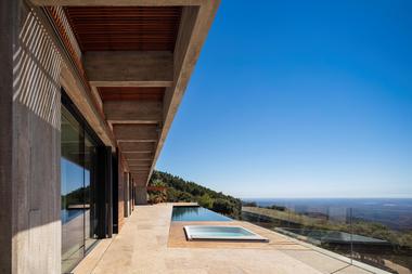 Galería de Casa en Monchique / Pereira Miguel Arquitectos  - 13