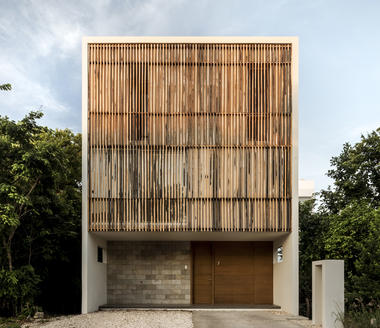 Casa Ciruelo 7 / Warm Architects