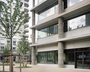 Edificio de oficinas Lyon Confluence Îlot A3 / Christian Kerez