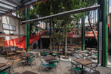 Bar Sánchez / Plan:b arquitectos