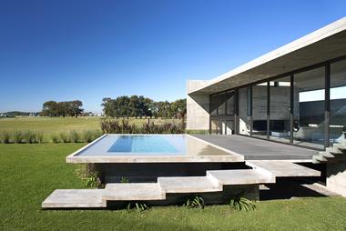 Gallery of Escobar House / Luciano Kruk  - 15