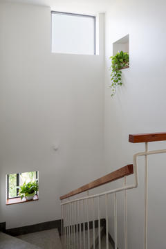 Gallery of HC House / Dom Architect Studio  - 13