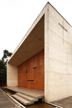 Galería de Capilla del Colegio Los Nogales / taller de arquitectura de bogotá  - 2